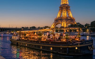 L&rsquo;art de recevoir : privatiser une péniche pour une célébration inoubliable